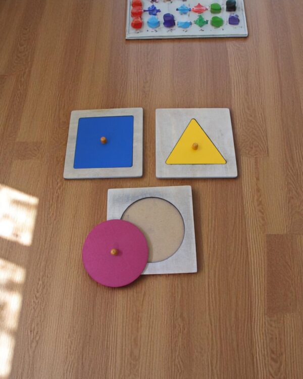 Basic Shapes Puzzle