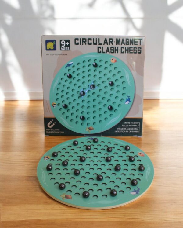 Magnetic Chess - Image 2