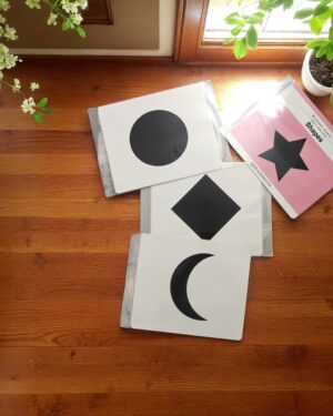 B&W Flash Cards – Shapes